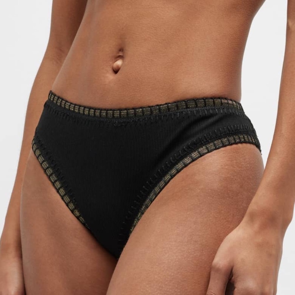 Platinum NWT Crochet Trim Scoop Bikini Bottom black gold swim neutral‎ boho new